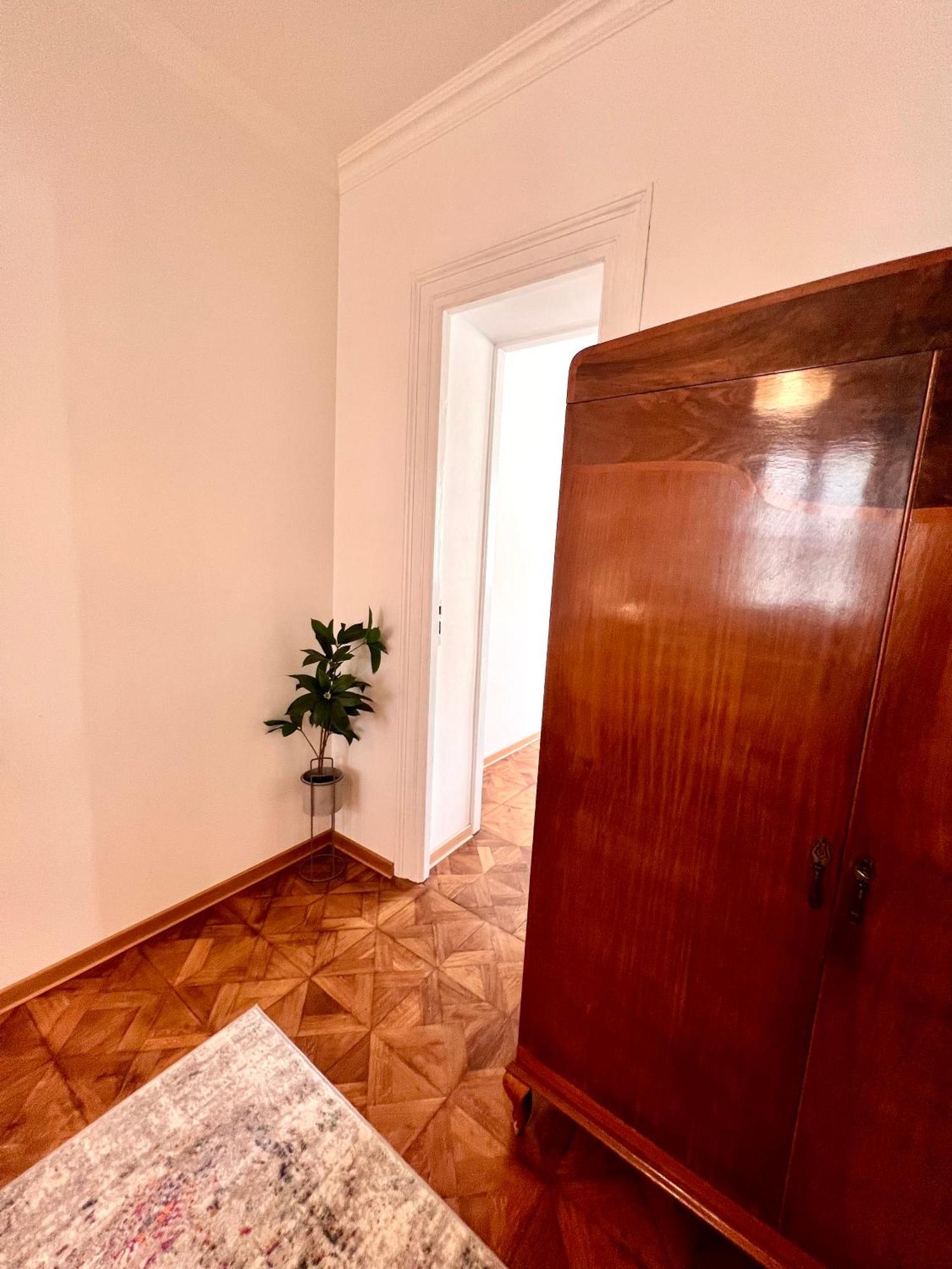 Suite Mitteleuropa Private Parking Trieste Eksteriør bilde