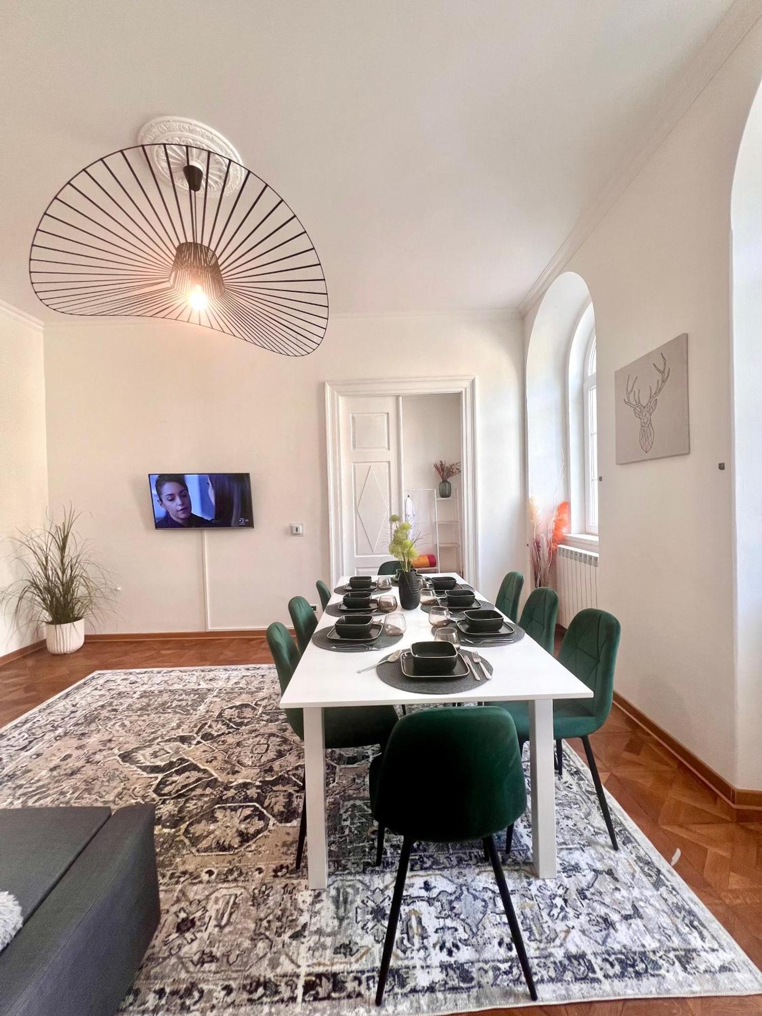 Suite Mitteleuropa Private Parking Trieste Eksteriør bilde