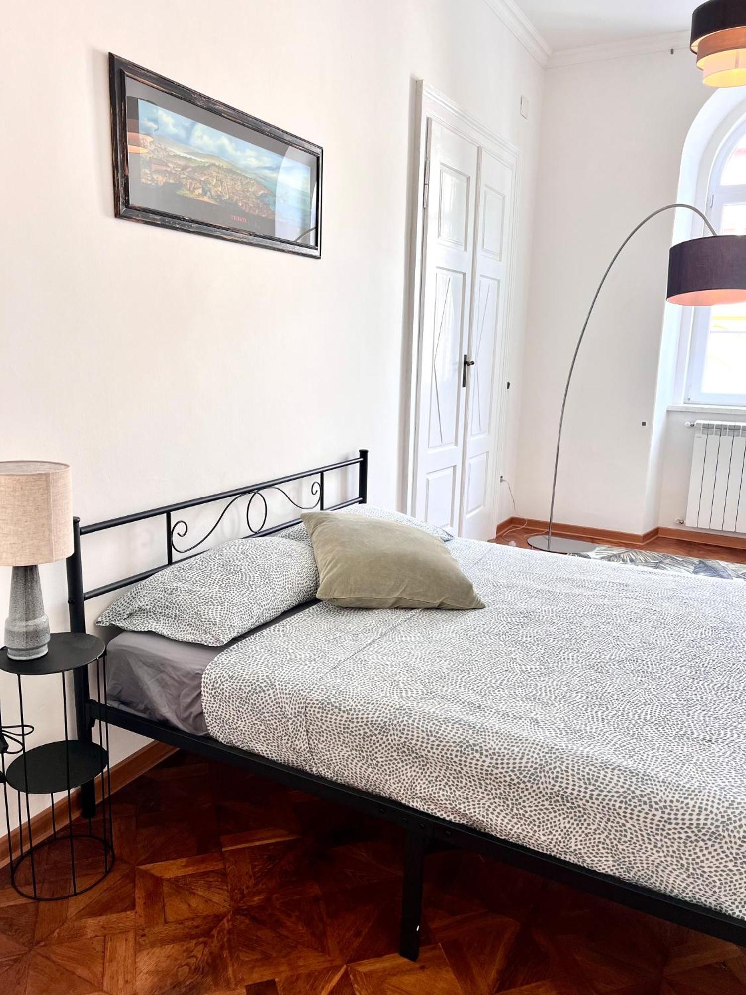 Suite Mitteleuropa Private Parking Trieste Eksteriør bilde